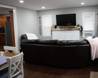 Hawley House - Hawley - Living room