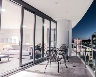 Crowne Plaza Residences Port Moresby by IHG - Port Moresby - Balkon