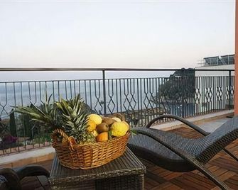 Hotel Villa Esperia - Taormina - Balcony