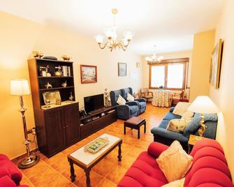 Casa Rural Laguna Negra 49 - San Leonardo de Yagüe - Huiskamer