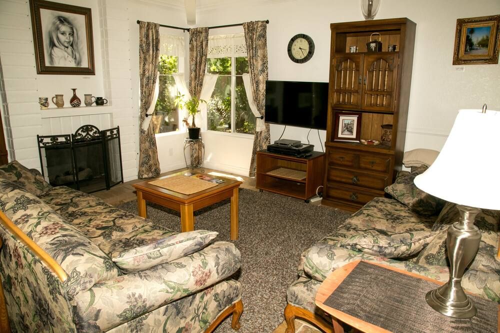 Private Quiet House Centrally Located - Oceanside - Sala de estar
