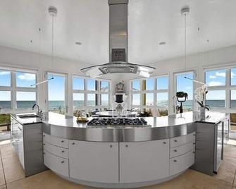 Spectacular Lake Michigan house just steps to the water - Oostburg - Cocina