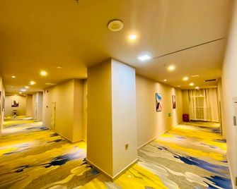 Yixian Homestay (Hohhot Xilingol South Road Wuliying Metro Station) - Hohhot - Korytarz