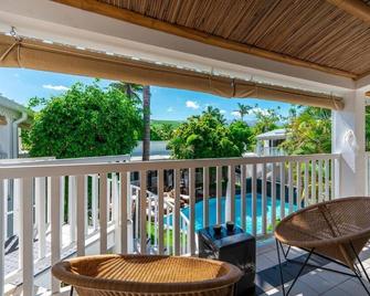 Doudou Hôtel - Saint-Paul - Parveke