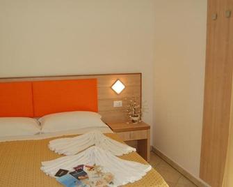 Hotel Massimo - Cervia - Habitación
