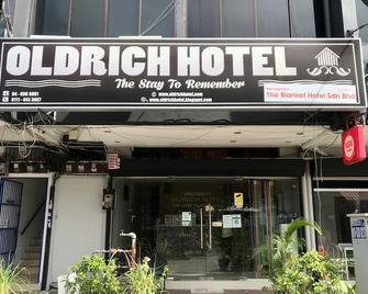 Oldrich Hotel By The Blanket - Gelugor - Edificio