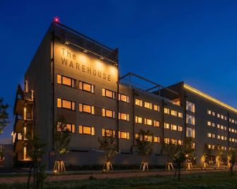 The Hotel Well-Hub Haneda - Kawasaki - Building