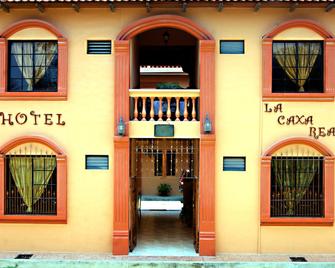 Hotel La Caxa Real - Gracias - Edificio