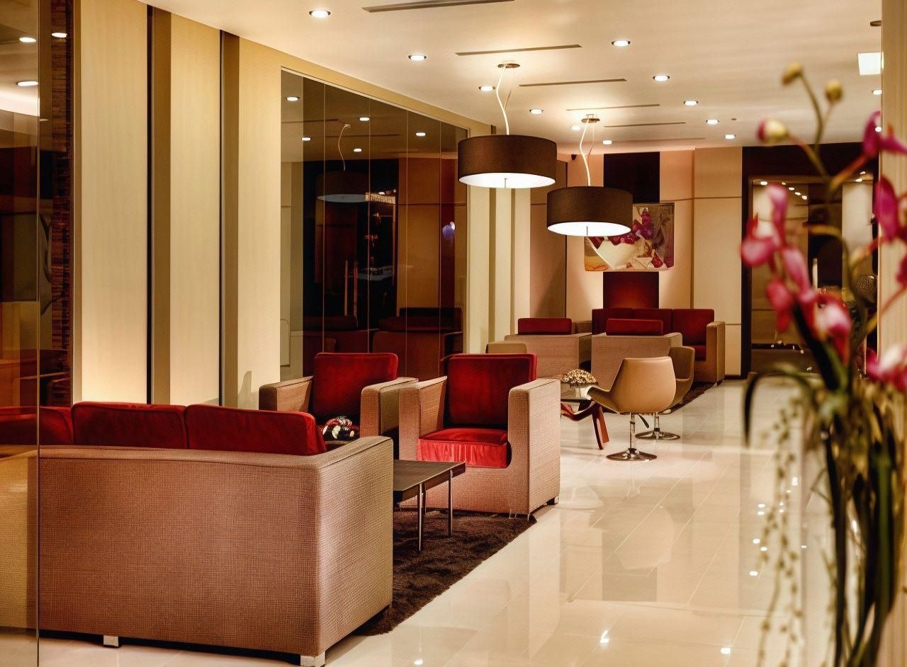 Orchardz Hotel Ayani