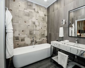 Hills Resort Hotel - ירבאן
