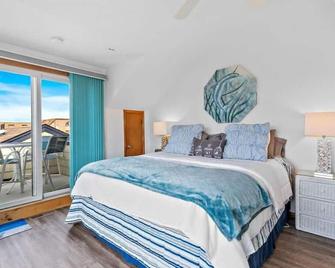 Oceanfront townhouse with ocean views and pool! - Beach Haven - Sypialnia