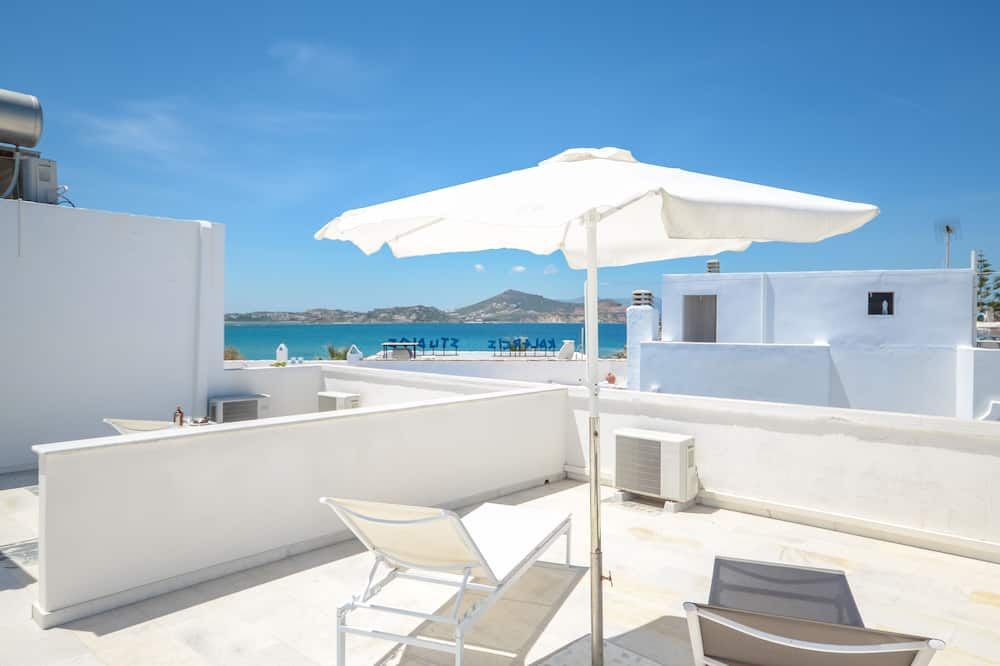 سولا ناكسوس