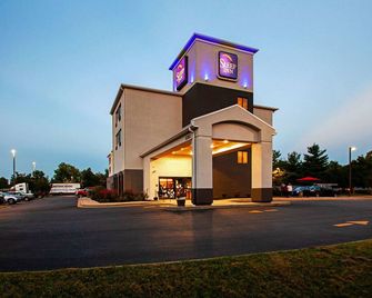 Garner Hotel Frederick Southeast by IHG - Frederick - Будівля