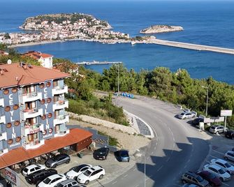 Amasra Ceylin Hotel - Amasra - Vista del exterior