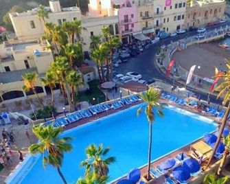 Antoniel Suites - San Ġiljan - Piscine