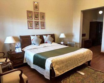 Hari Niwas Palace - Jammu - Schlafzimmer