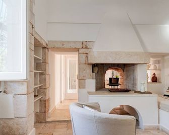 Masseria Profilo 8, Emma Villas - Monopoli - Living room