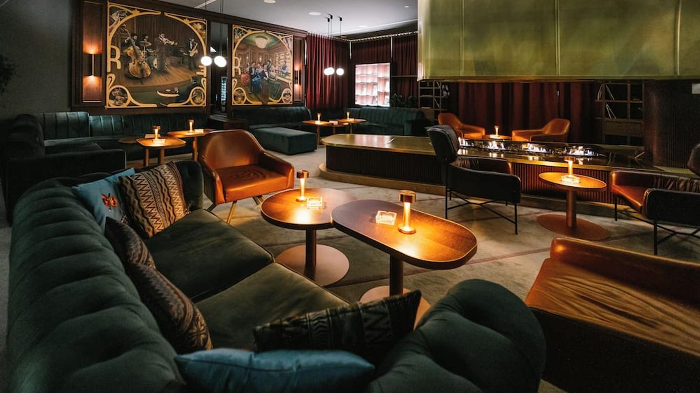 كراون بلازا بلغراد