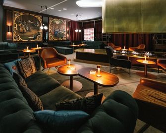 Crowne Plaza Belgrade - בלגרד - טרקלין