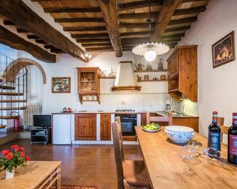 Agriturismo La Ferrozzola - Castellina in Chianti - Cocina