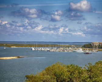Bluewater Resort & Marina by Spinnaker Resorts - Hilton Head - Extérieur