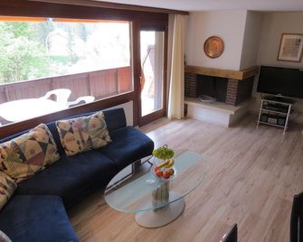 Hof Arosa - Arosa - Olohuone