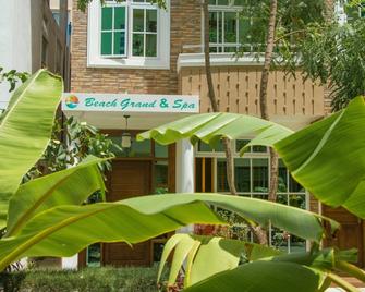 Beach Grand & Spa - Μαλέ - Κτίριο