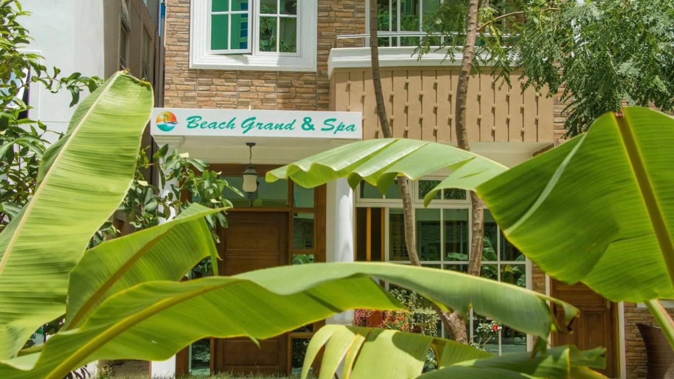 Beach Grand & Spa