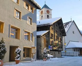Hotel Alpina - Vals
