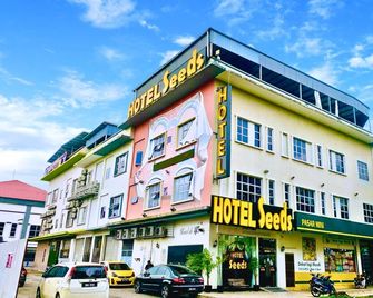 Seeds Hotel Shah Alam Seksyen 19 - Shah Alam - Toà nhà