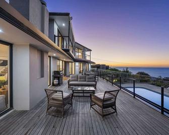 Villa Luminosa - Mount Martha - Balcony