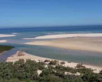 Traditional shepherd's house on the Rio Guadiana - Sanlúcar de Guadiana - Playa
