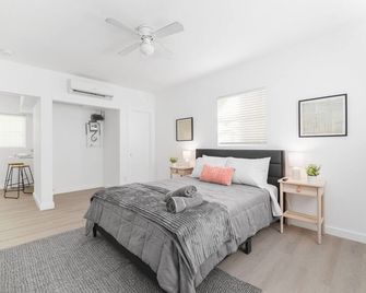 Fantastic Studio 15 min from The Beach - מיאמי - חדר שינה