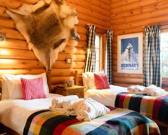 Beaver Creek Lodge - a lodge that sleeps 8 guests in 3 bedrooms - Aviemore - Schlafzimmer