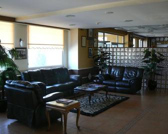 Hotel Delta Yss - Gebze - Lobby