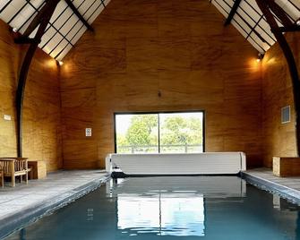 The Ilona Gardens \'Ecocoon\' - Arques - Piscine