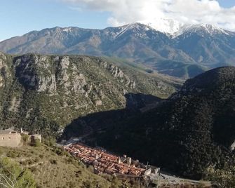 Le Grenier des remparts - Villefranche-de-Conflent - Extérieur