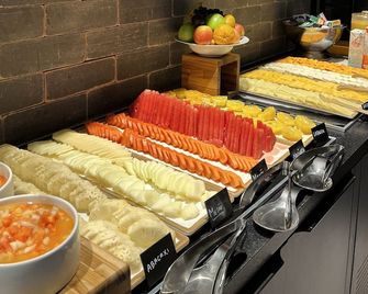 Fity Hotel - Recife - Buffet