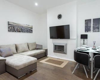 Park house - Leeds - Wohnzimmer