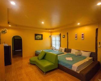 Tanihill Resort - Suan Phueng - Habitación