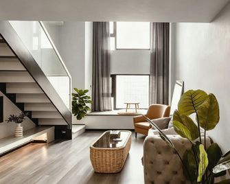 Starry Night Luxury Duplex Hotel (Chongqing Guanyinqiao Pedestrian Street Branch) - Chongqing - Quarto