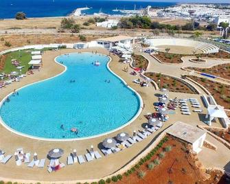 Blue Sea Villas with Garden View by Wonderful Italy - Ostuni - Piscine