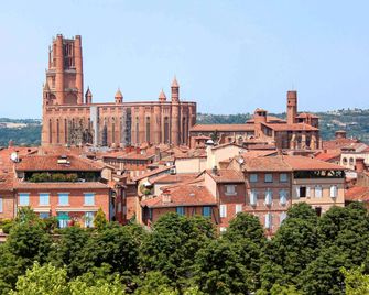 Ibis Styles Albi Centre Le Theatro - אלבי - בניין