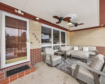 New! Comfortable & Spacious 3br Home In Cheyenne - Cheyenne - Lounge