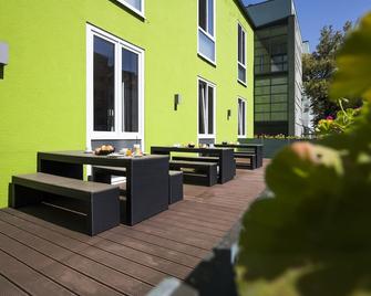 Riku Hotel Neu-ulm - Neu-Ulm - Innenhof