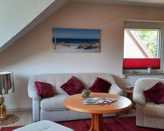 Ferienwohnung am Markt - Ferienwohnung - Bad Bramstedt - Wohnzimmer