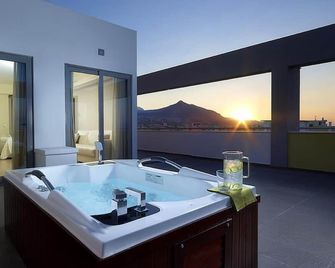 Arion Hotel - Xylókastro
