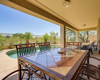 Spacious Family Oasis in Cave Creek! - Cave Creek - Balcony