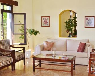 Porfyris Hotel - Mandraki - Living room