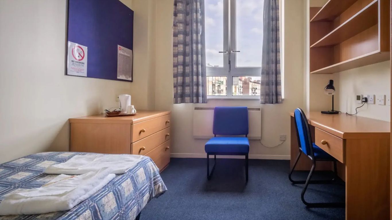 แอลเอสอี แบงค์ไซด์เฮาส์ - ที่พักในวิทยาเขต